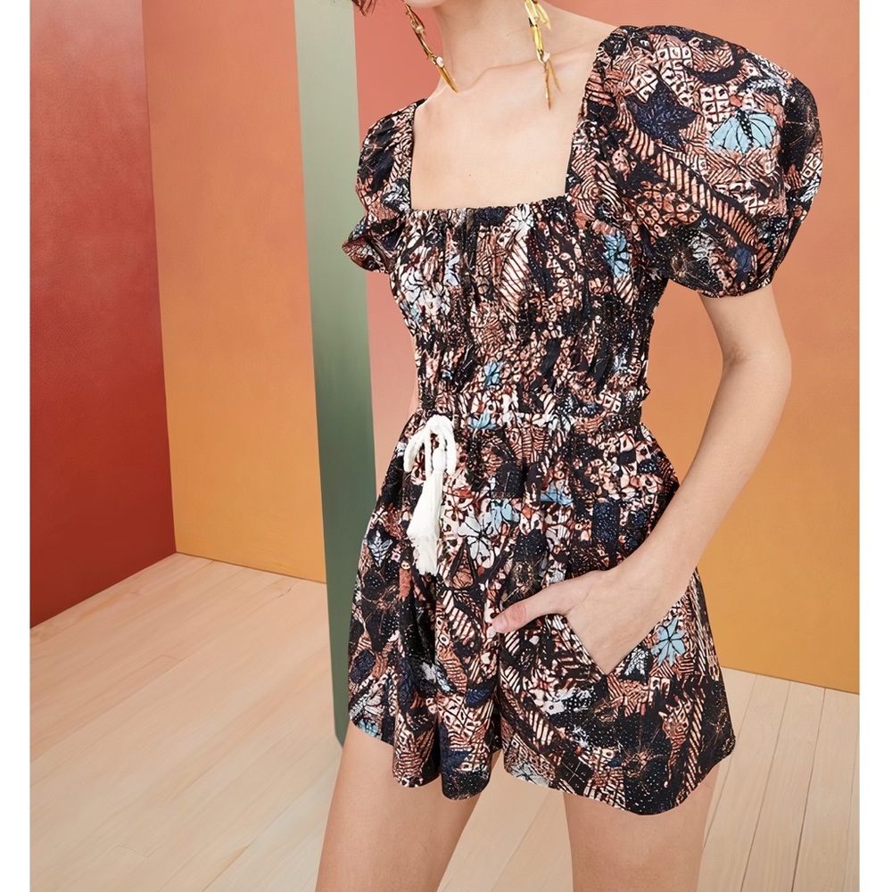 NWOT Ulla Johnson Short Puff-Sleeve Tie-Waist Alegria Playsuit Romper